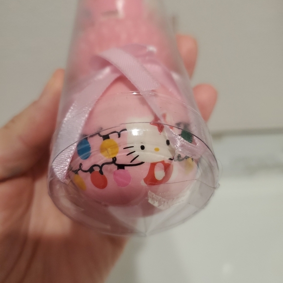 Hello Kitty 2014 Christmas Tree Ornaments Set Mini Pink Balls - Picture 5 of 10